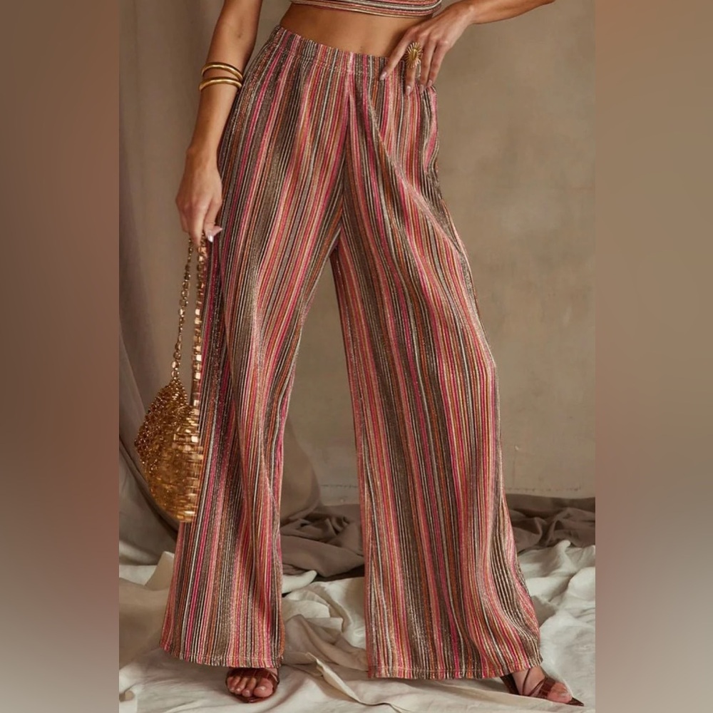 Two Piece Set - Picture 5 of 9
